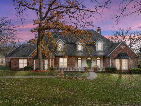 5 Champion Pl, Stillwater, OK 74074