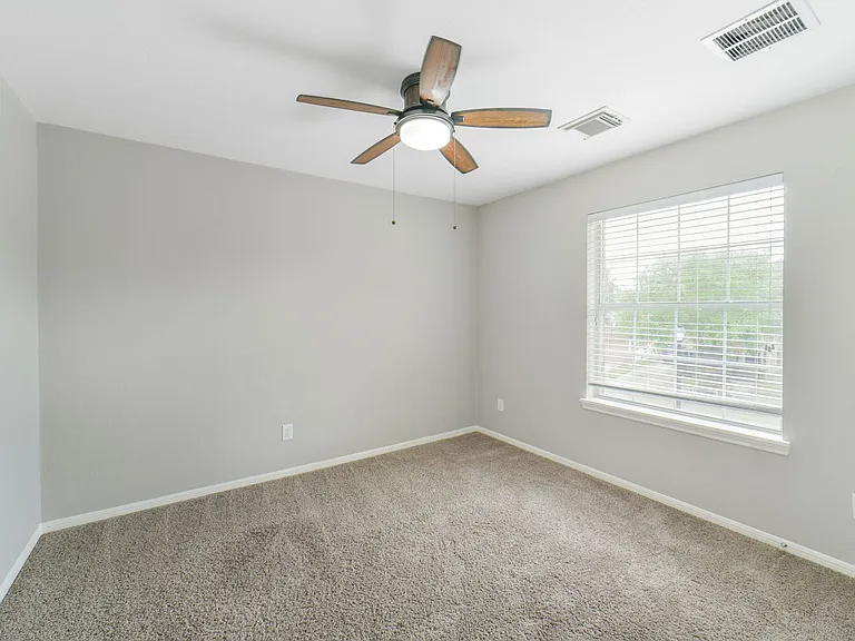 21626 Shallow Glen Ln — Photo 37