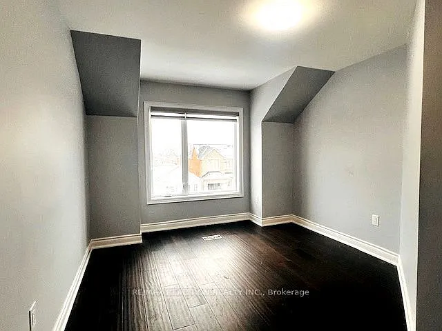 11 N Bonnington Ave #MAIN FL 2ND FL — Photo 15