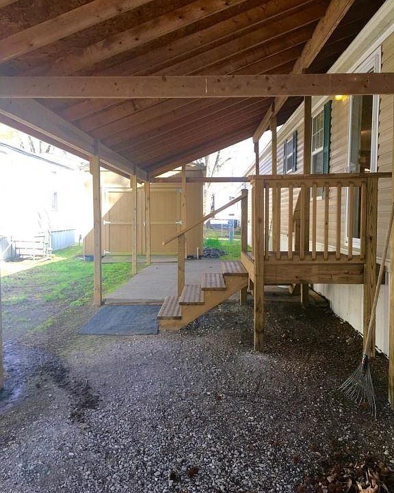 1st image of 48 Golden Ash Ln