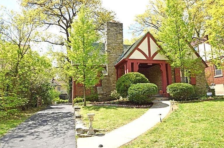 1st image of 5911 Beacraft Ave