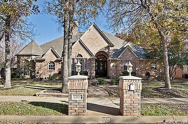 1st image of 1105 Stratford Pl