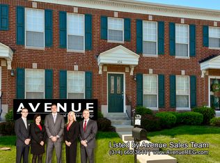 434 Parkview Place Dr, Ballwin, MO 63021