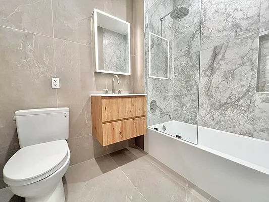 Rented by Doorway NYC, LLC | media 44