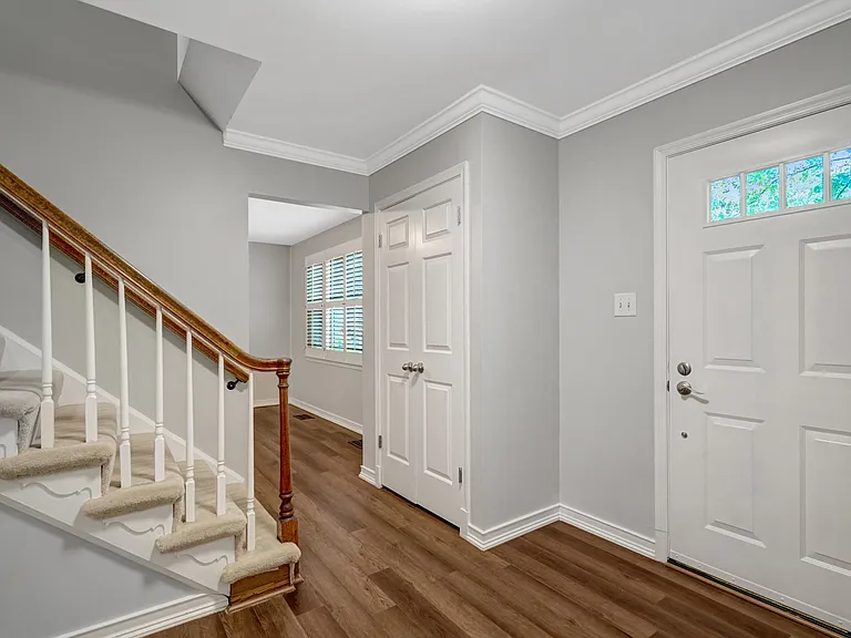 7217 Reservation Dr — Photo 3