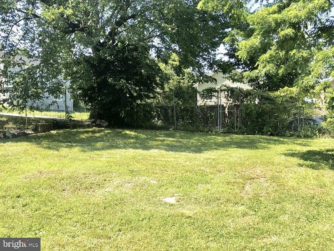2 bed, 2.0 bath, 700 sqft, $2,000 — Photo 3
