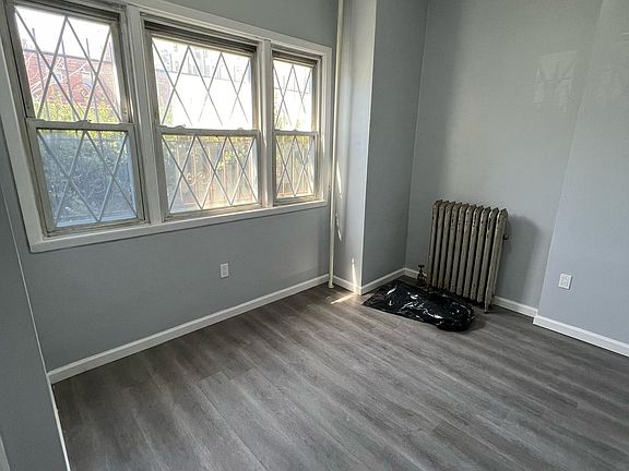 4th image of 739 E 237th St #1