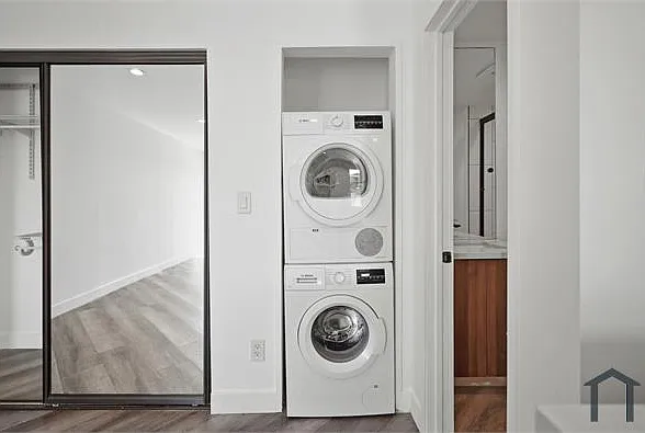 6307 Elgin St — Photo 7