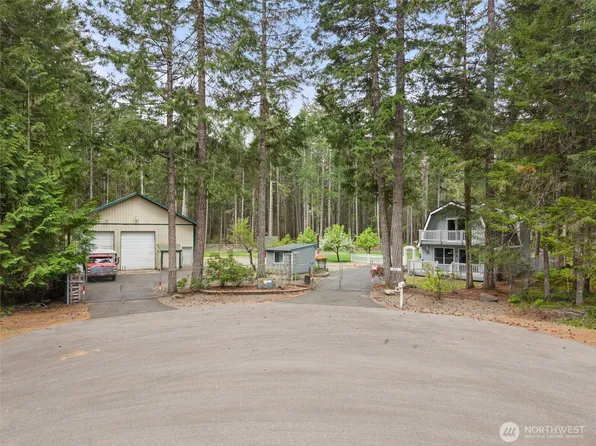 261 N Olympic Way, Hoodsport, WA 98548