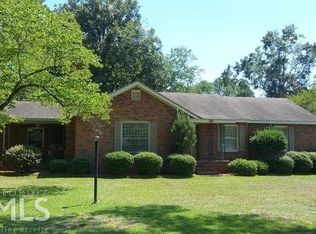 1112 Stonewall St, Dublin, GA 31021