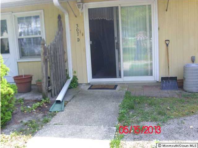 2nd image of 307 W Malvern Court #D