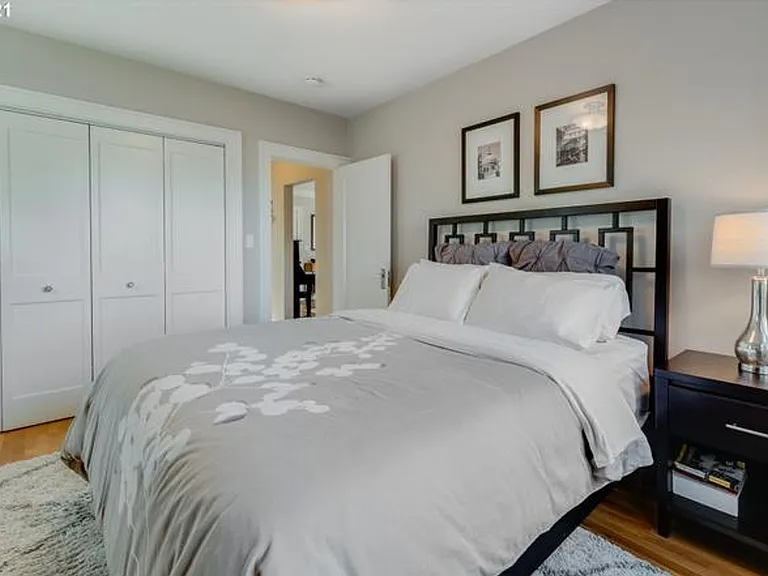1823 N Ainsworth St — Photo 10