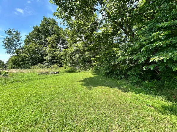 1156 E Mohican Trl, Greensburg, IN 47240
