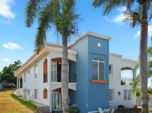 8466 Calle Los Ldg, Quebradillas, PR 00678