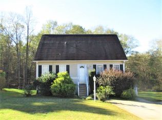 143 Caroway Ct, Spartanburg, SC 29303
