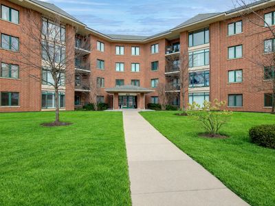 875 E 22nd St APT 114, Lombard, IL, 60148