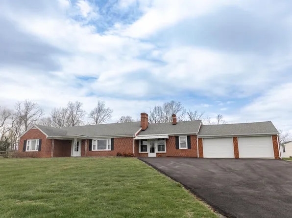 102 McCormick Ln, Lexington, VA 24450