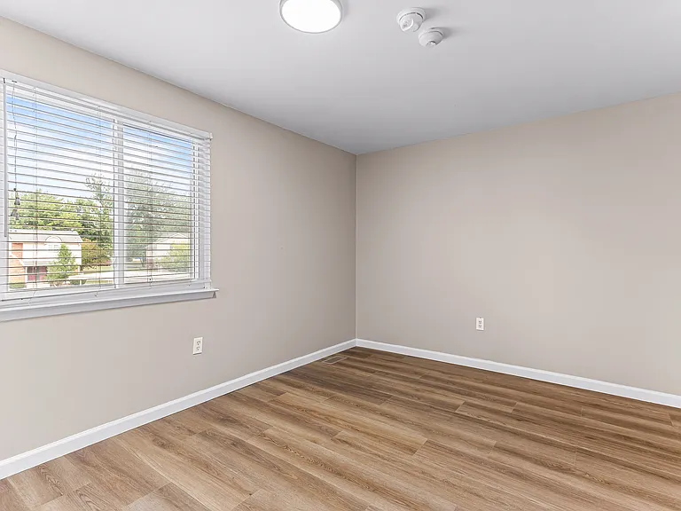1909 Jan Cir — Photo 10