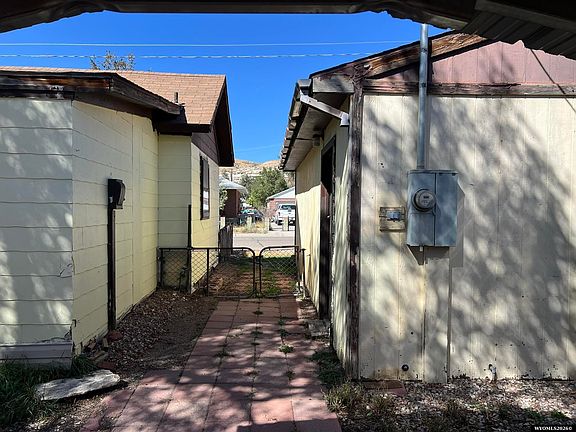 4th image of 1204 11th St