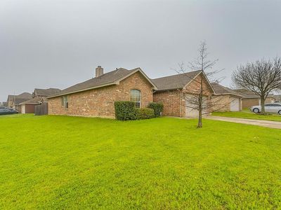 821 La Sierra Ct, Crowley, TX, 76036