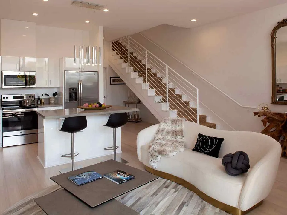 301 Ocean Ave