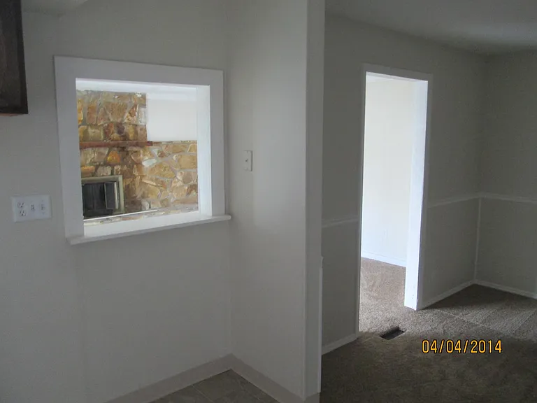 6042 Endicott Rd — Photo 15