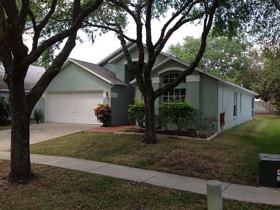 Beautiful 3/2/2 in West Meadows