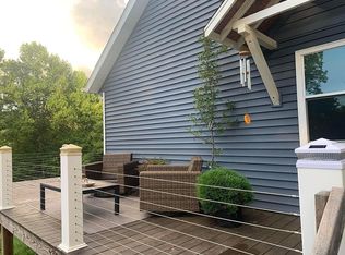 145 Sunset Dr, Scott Depot, WV 25560