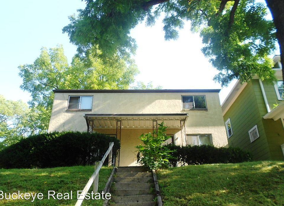 1st image of 134 W Blake Ave