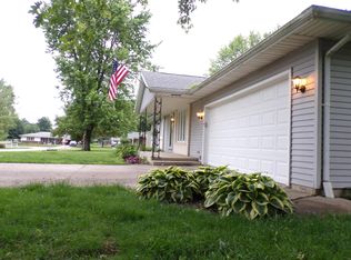 410 Highland Ave, Ossian, IN 46777