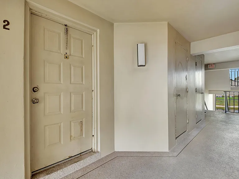 616 Sea Pine Way #C2 — Photo 3