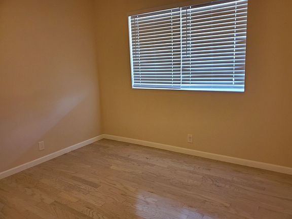 3rd image of 73-1158 Kaiminani Dr
