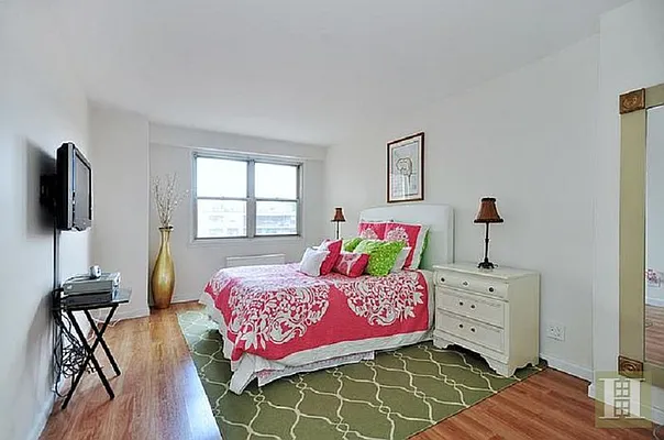 Sold by Halstead Real Estate | media 24