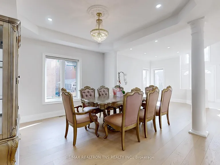 77 Frank Endean Rd — Photo 7