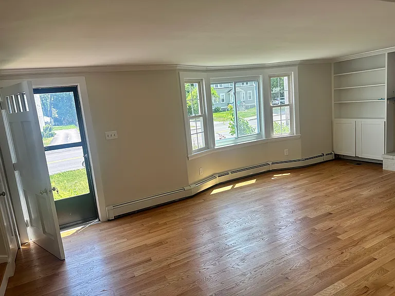 324 Elm St #A — Photo 18