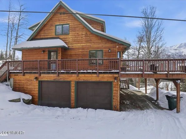 4441 Panther Dr, Eagle River, AK 99577