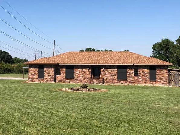 2543 W Norman Cir, Orange, TX 77630