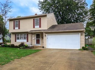 456 Riverdale Dr, Eastlake, OH