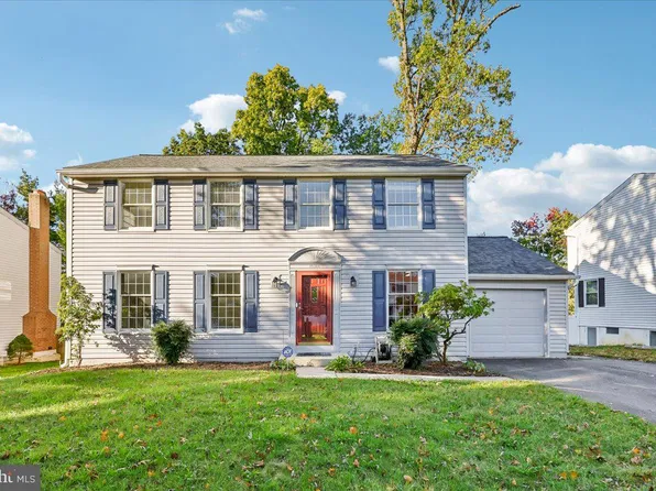 19316 Ridgecrest Dr, Germantown, MD 20874