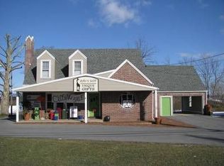 2172 Old Turnpike Rd, Lewisburg, PA 17837