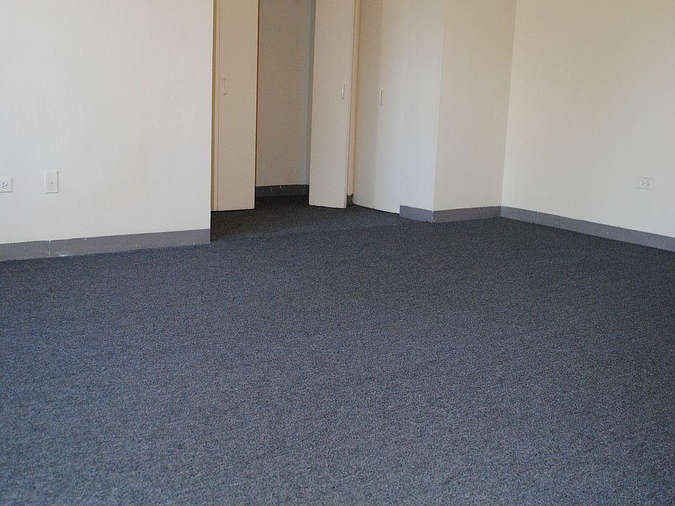 2nd image of 542 N Pine Ave APT 108