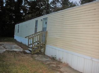 408 Chipmunk Ln, Midway Park, NC 28544