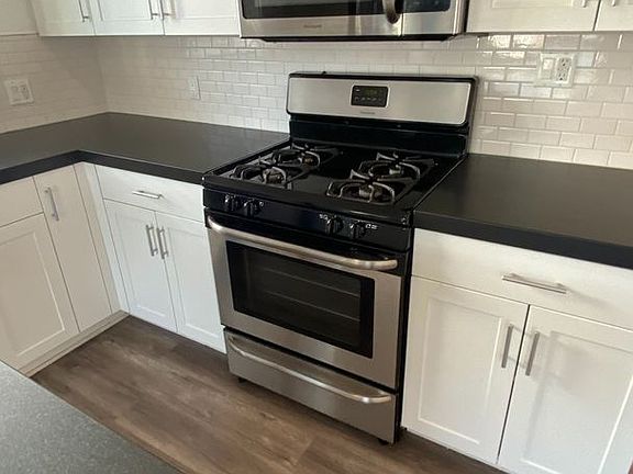 5th image of 1401 Manhattan Beach Blvd APT F