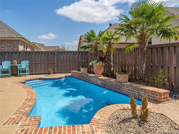 What could be more relaxing on a hot summer day than a dip in the cool, refreshing pool.