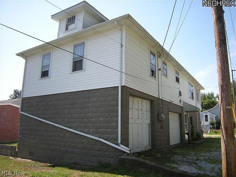 2nd image of 118-118 1/2 McCrea Ave