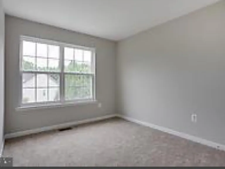 350 Cambridge Pl — Photo 12