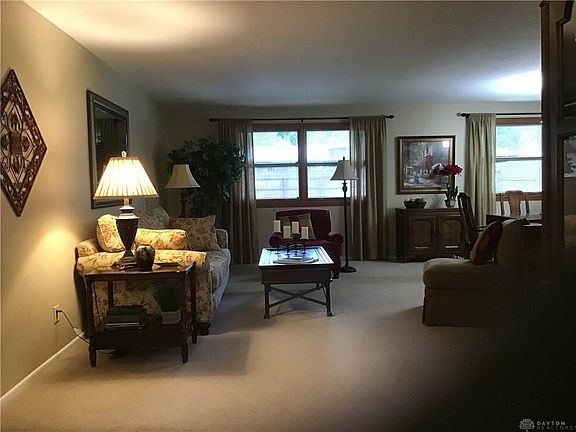 3rd image of 7795 Windy Hill Ct