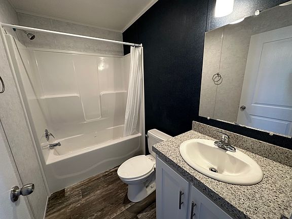 2nd image of 5907 Alban Ct