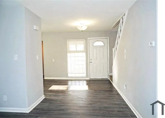 459 Clarmont Rd — Photo 16