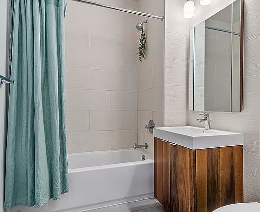 4th image of 8 Vanderbilt Ave APT 9J